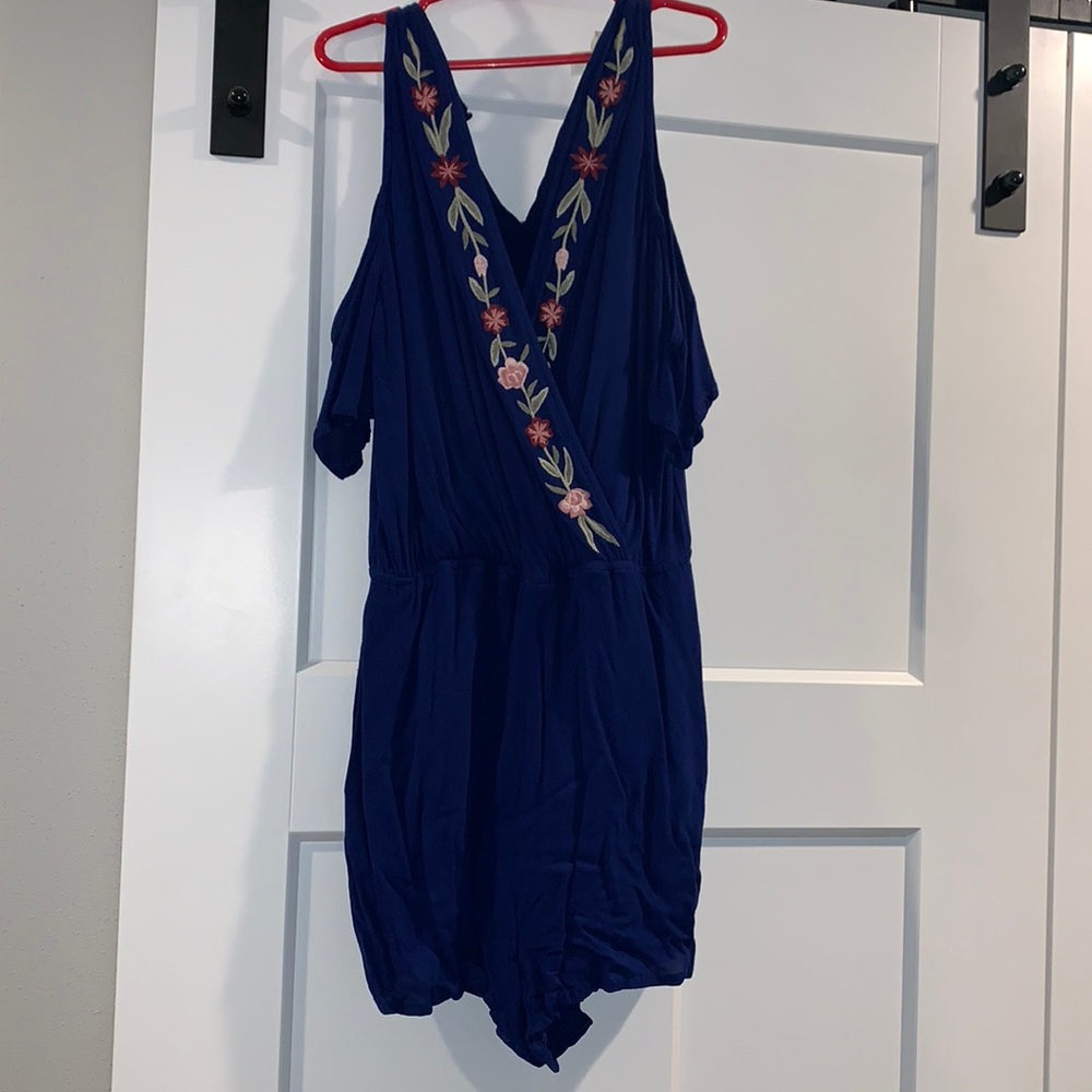 Francesca’s Blue Romper - Picture 2 of 3